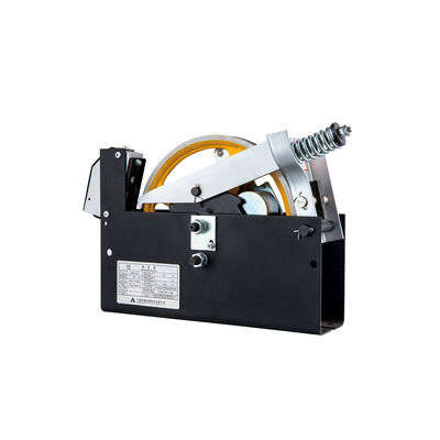 Thang máy tăng tốc với đường kính Ø240mm đường kính 1000 ~ 2000N lực kéo dây thừng và độ cao nâng ≤ 110m