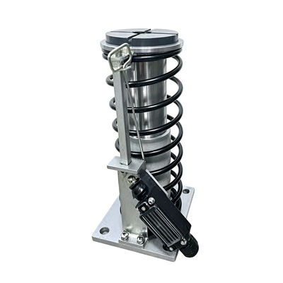 Bộ đệm dầu thang máy thủy lực với 150mm Stroke Carbon Steel Xây dựng cho cabin ≤1600kg